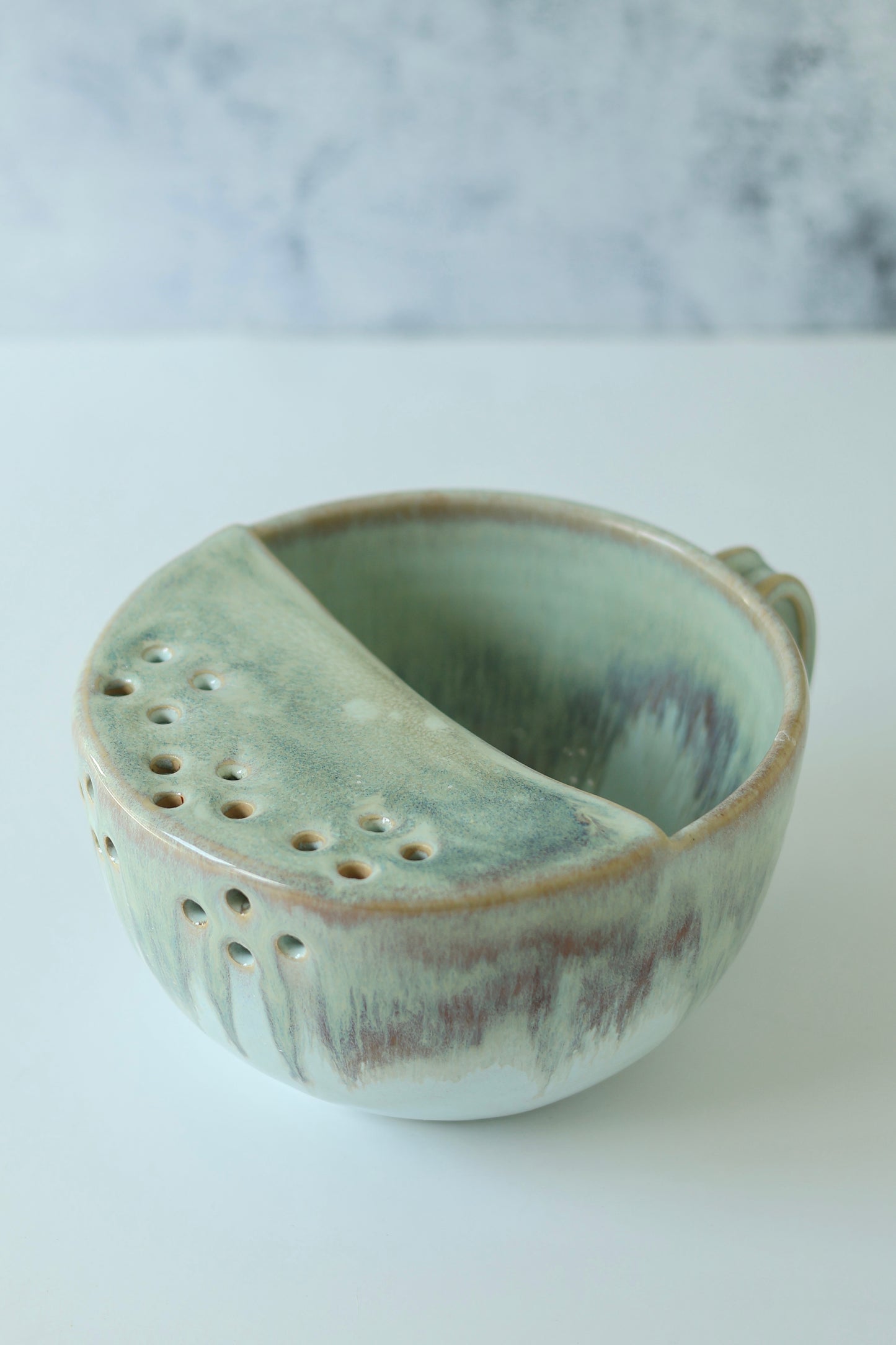 Berry Strainer Bowl | Glacier Melt