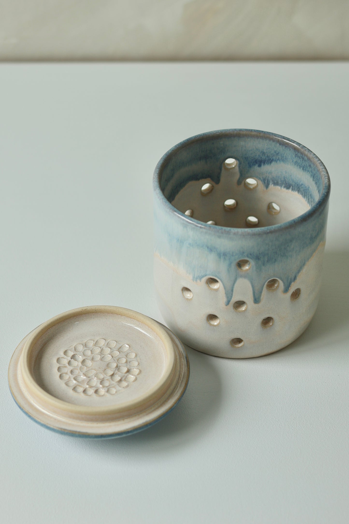 Garlic Keeper | Ocean Drip