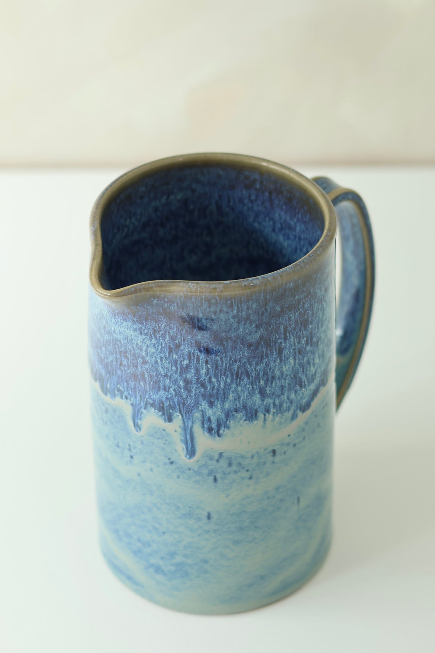 Pitcher | Wave Break