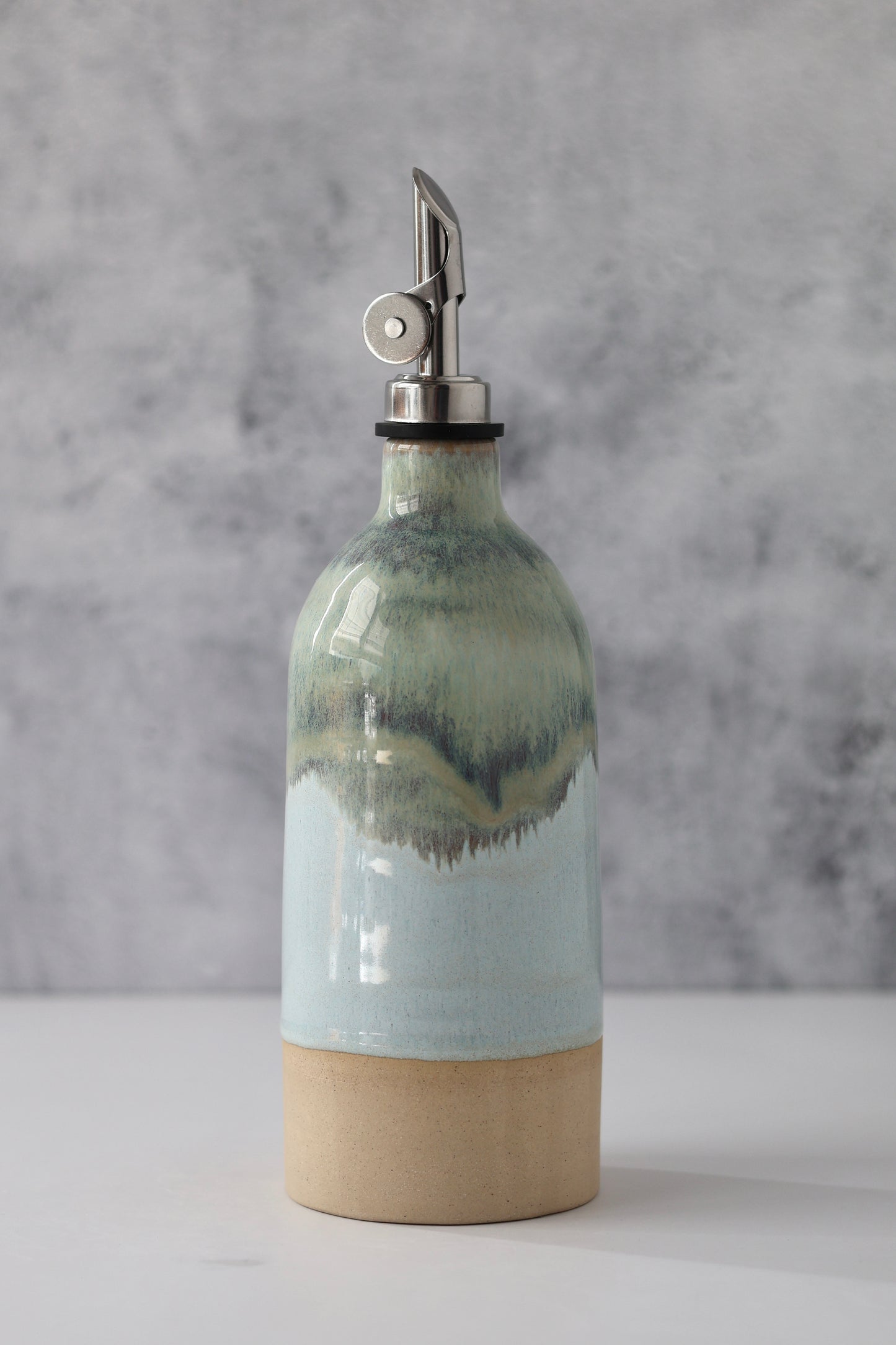 Medium Olive Oil Bottle | Glacier Melt