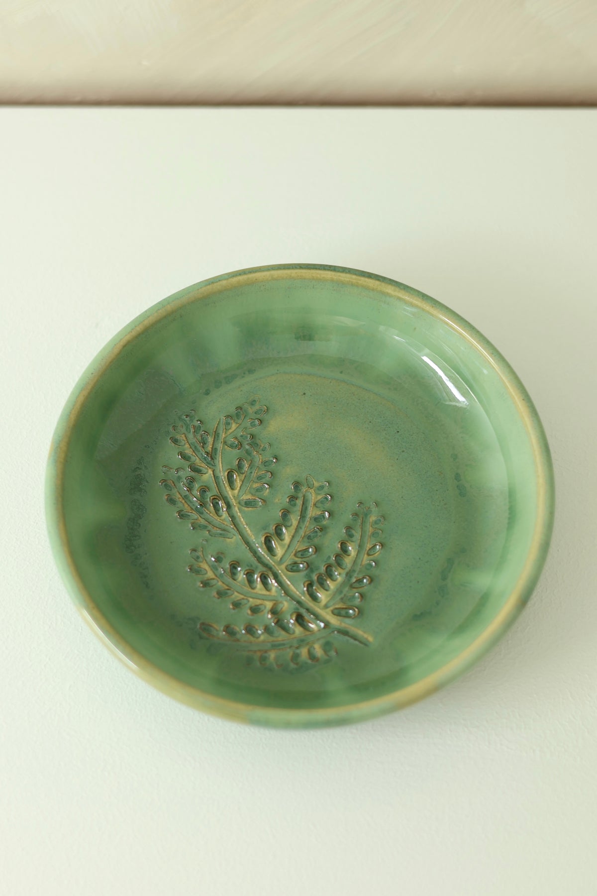 Fern Garlic Grater Plate | Fern Green
