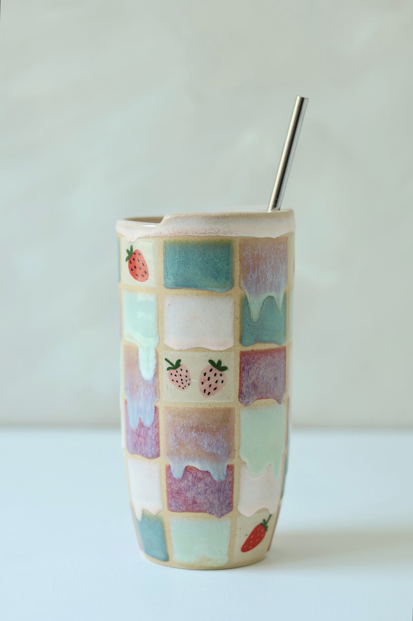 16oz Travel Cup | Strawberry Checkered