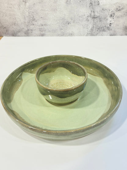 The Garlic Grater Chip & Dip | Dewy Moss