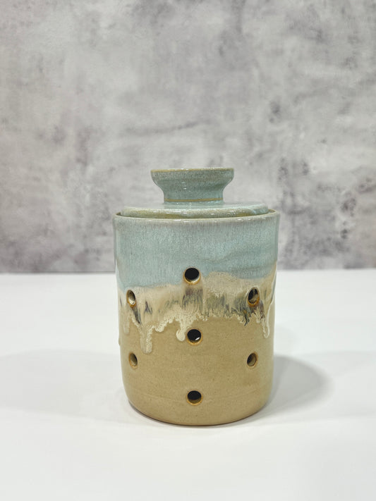 Garlic Keeper | Shoreline