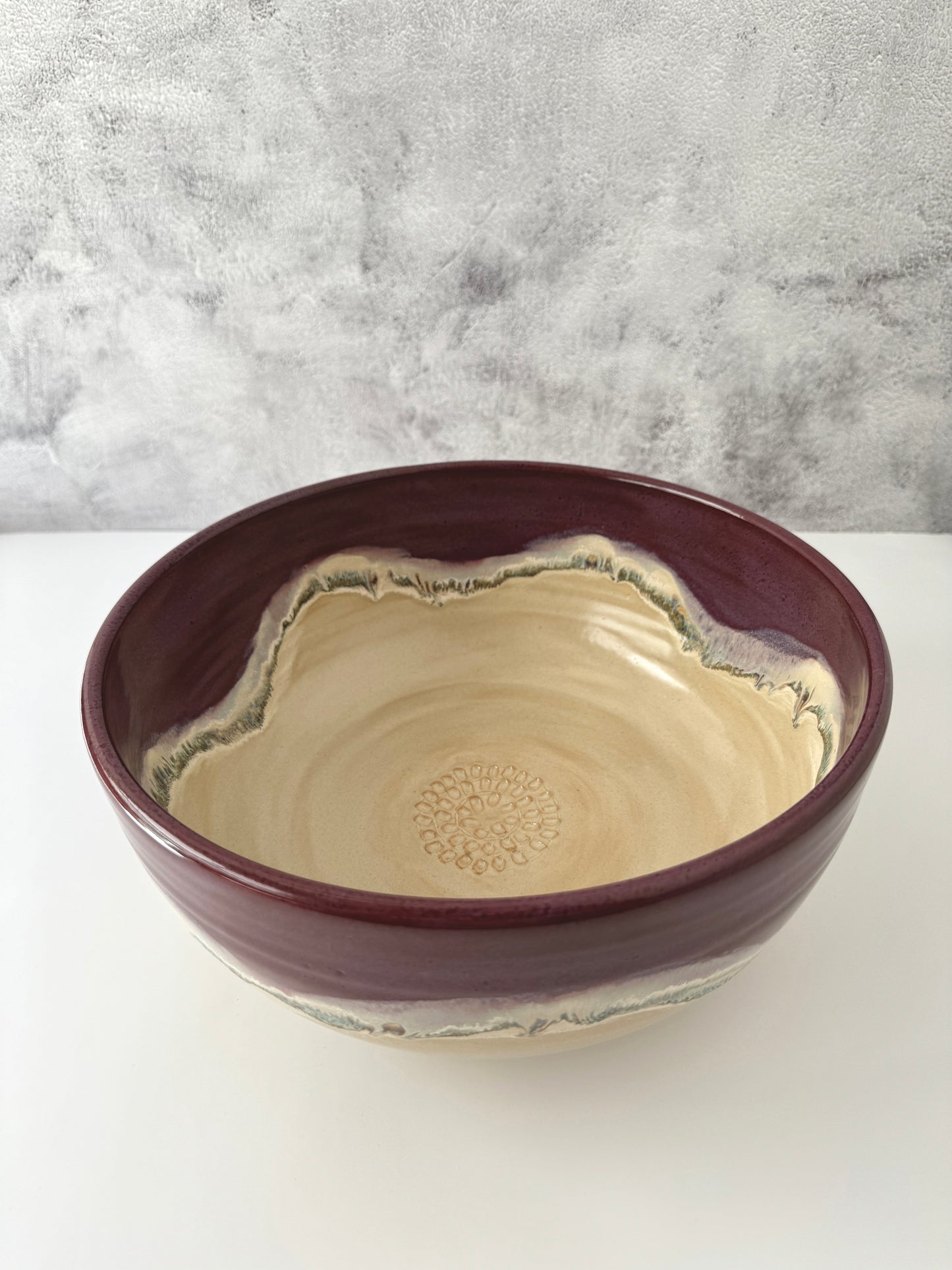 XL The Garlic Grater Salad Bowl | Plum Tide