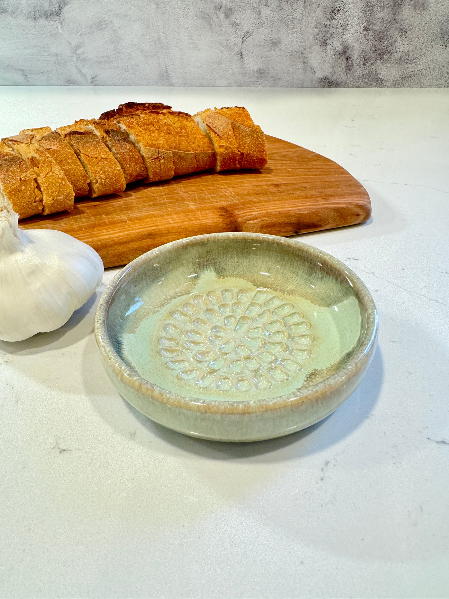 Garlic Grater Plate | Dewy Moss