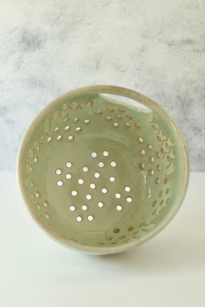 Berry Bowl | Dewy Moss