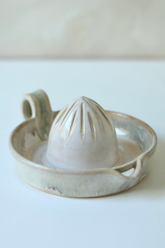 Citrus Juicer | Pastel Rainbow
