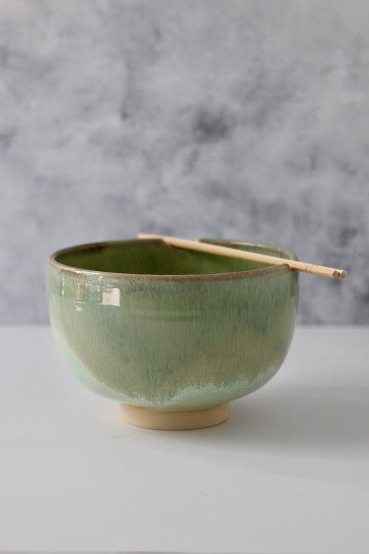 The Garlic Grater Ramen Bowl | Dewy Moss